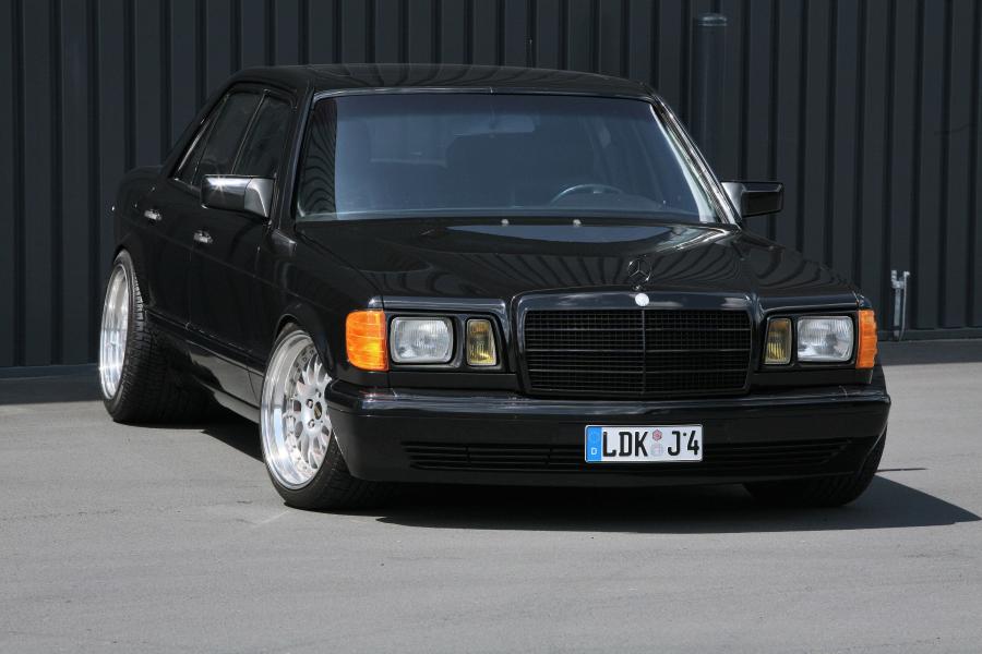  Mercedes-Benz 560 SE by INDEN-Design 1991 года  (фото 18 из 36)